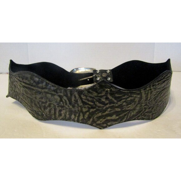 Leather Rock Belt Textured soft Leather Large Buckle Boho Wide EUC Size S 32 main image 4